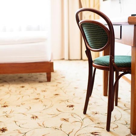 Hotel Slavie Pelhřimov Dış mekan fotoğraf