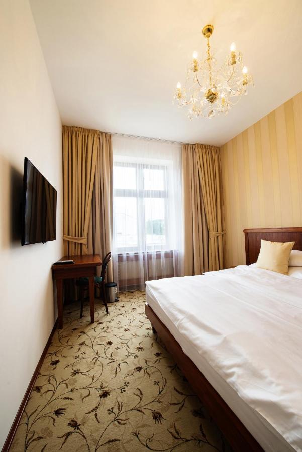 Hotel Slavie Pelhřimov Dış mekan fotoğraf