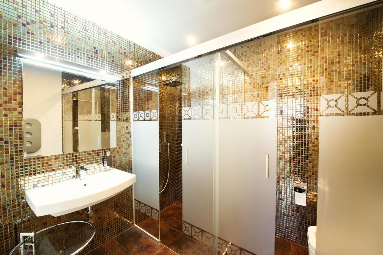 Hotel Slavie Pelhřimov Dış mekan fotoğraf